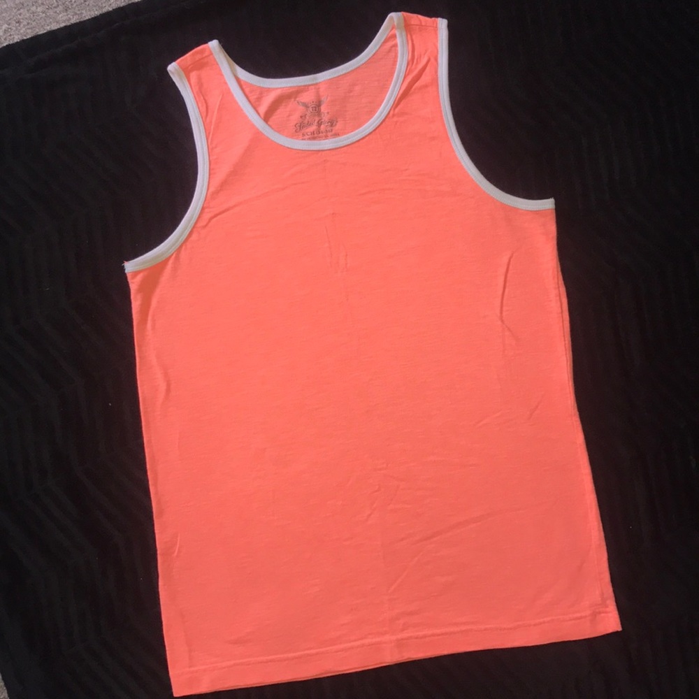 Bro tank